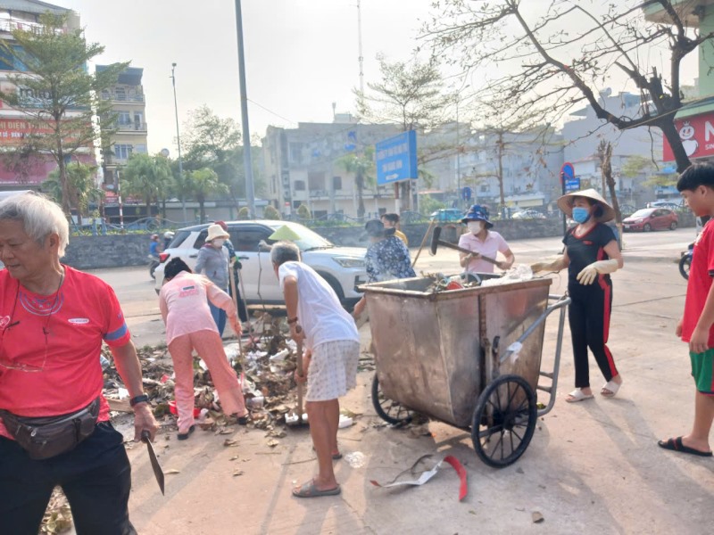 Phường Hồng Hải: Hoàn thành chiến dich cao điểm 7 ngày đêm khắc phục hậu quả bão số 3