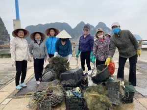 Phường Hồng Hải: Ra quân triển khai đợt cao điểm về công tác bảo vệ môi trường biển