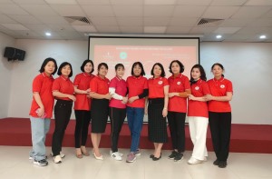 Phường Hồng Hải tham gia chương trình hiến máu tình nguyện "Mỗi giọt máu cho đi, một cuộc đời ở lại".
