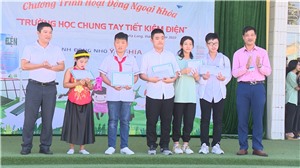 Trường học chung tay tiết kiệm điện